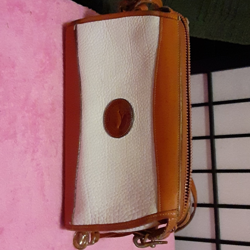 Dooney & Bourke crossbody pebble leather